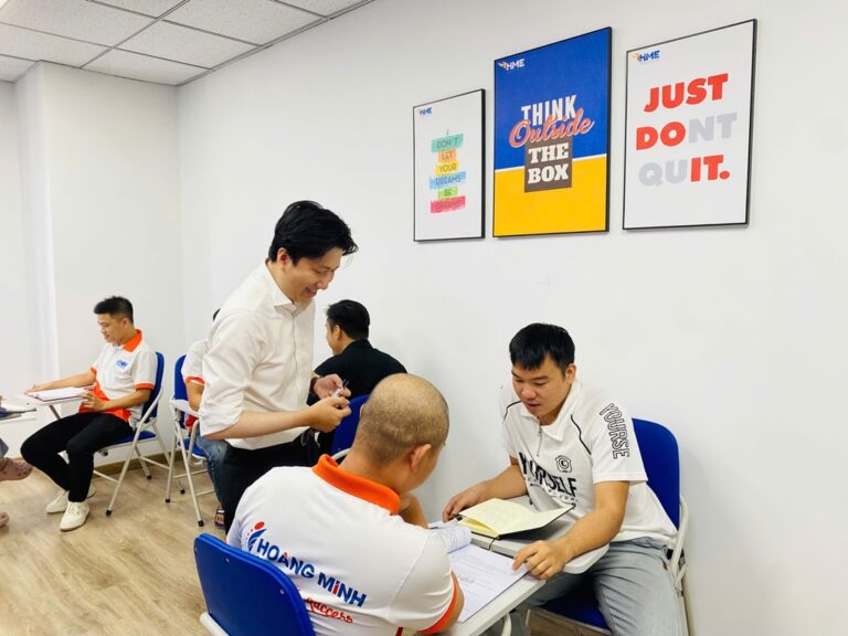 Lớp học HME Center