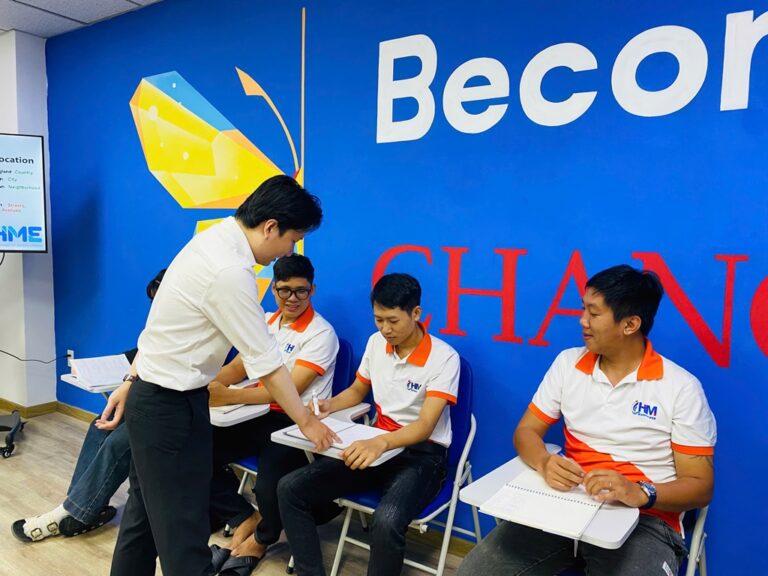 Lớp học HME Center