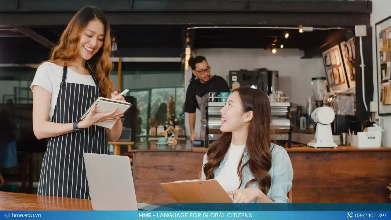 Mẫu câu giao tiếp cơ bản – Trong quán cà phê & nhà hàng